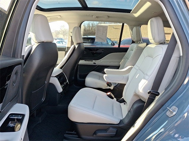 2025 Lincoln Aviator Premiere