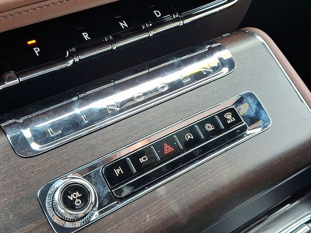 2027 Lincoln Aviator Reserve