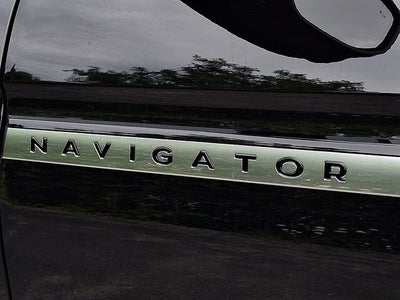 2027 Lincoln Navigator Reserve