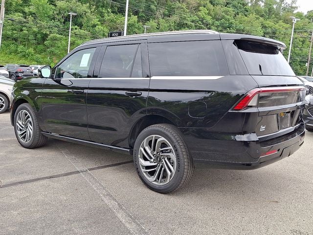 2027 Lincoln Navigator Reserve