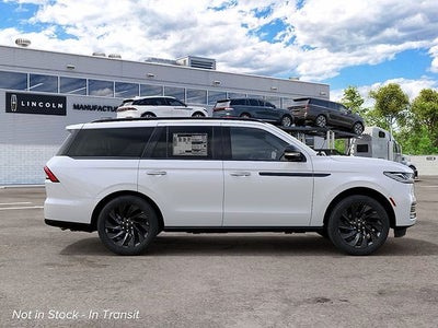 2027 Lincoln Navigator Reserve