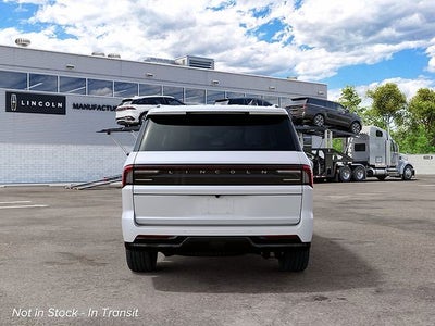 2027 Lincoln Navigator Reserve