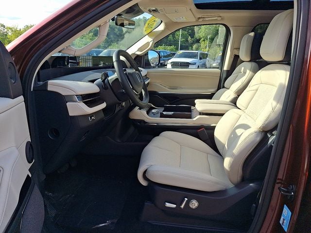2027 Lincoln Navigator Reserve