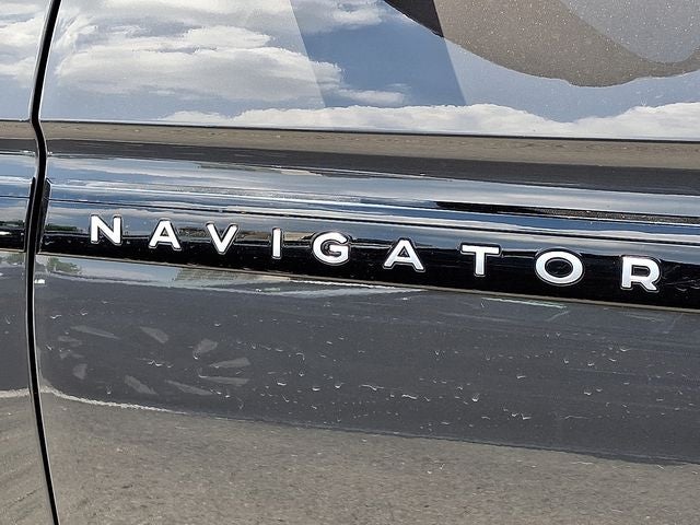 2027 Lincoln Navigator Black Label
