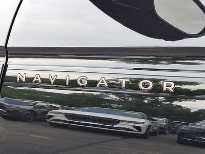 2027 Lincoln Navigator Black Label