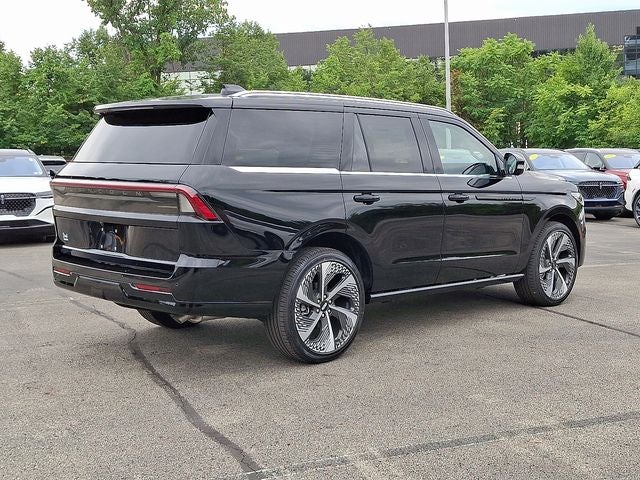 2027 Lincoln Navigator Black Label