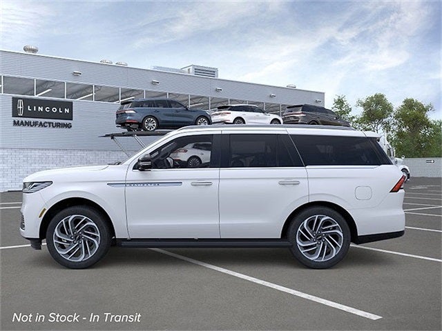 2026 Lincoln Navigator Premiere