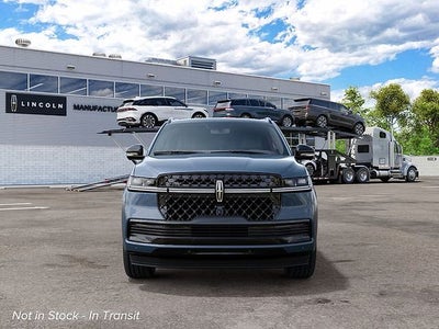 2027 Lincoln Navigator L Reserve