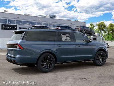 2027 Lincoln Navigator L Reserve