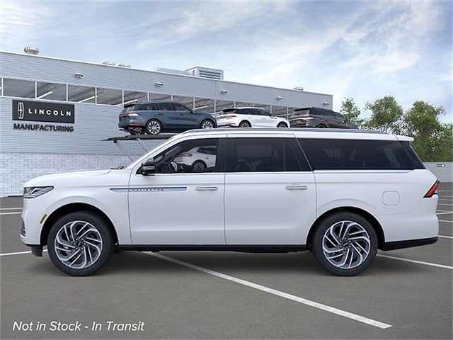 2026 Lincoln Navigator L Reserve