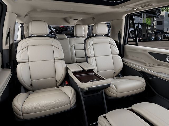 2027 Lincoln Navigator L Reserve