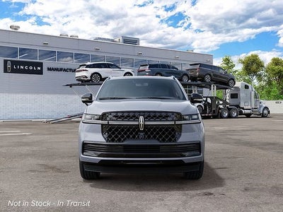 2027 Lincoln Navigator L Reserve