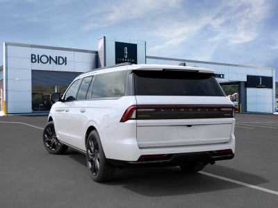 2027 Lincoln Navigator L Reserve