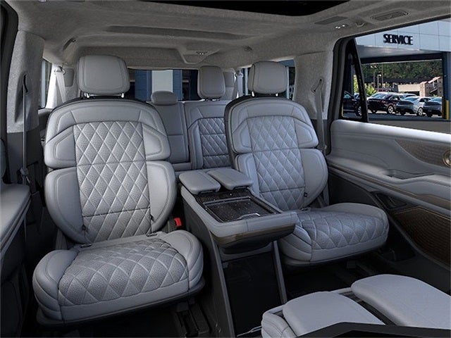 2025 Lincoln Navigator L Black Label