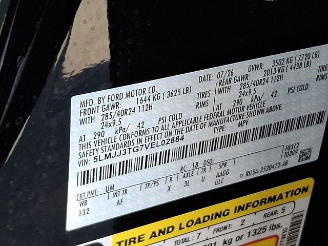 2027 Lincoln Navigator L Black Label