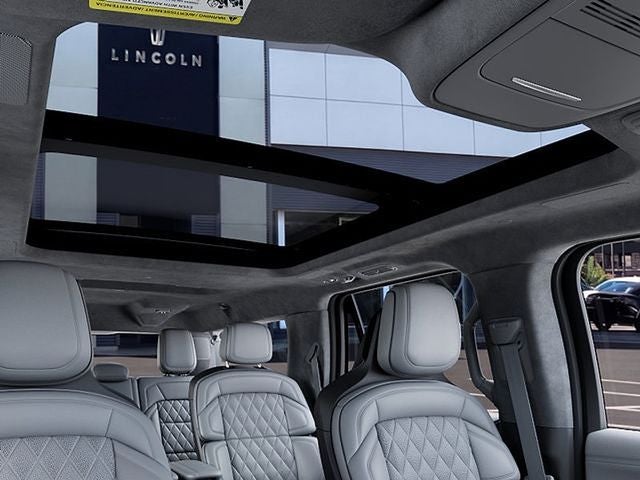 2027 Lincoln Navigator L Black Label
