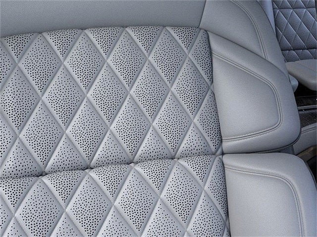 2025 Lincoln Navigator L Black Label