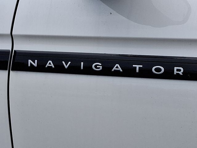 2025 Lincoln Navigator L Black Label