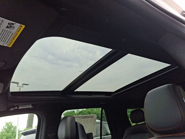 2025 Lincoln Navigator L Black Label