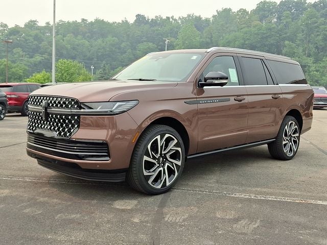 2027 Lincoln Navigator L Black Label