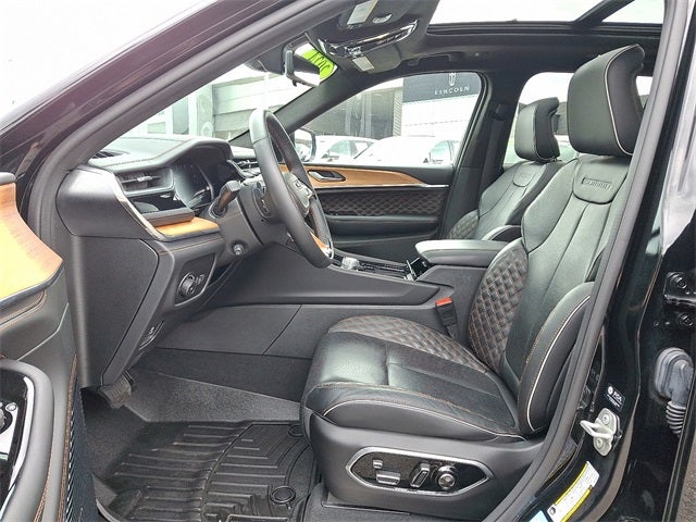 2024 Jeep Grand Cherokee Summit