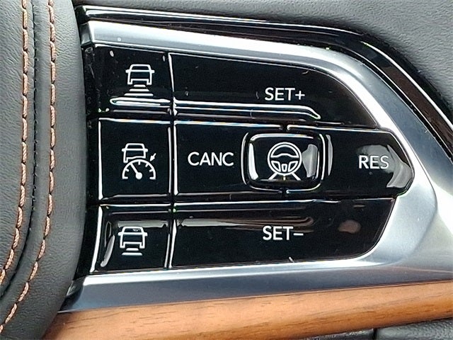 2024 Jeep Grand Cherokee Summit