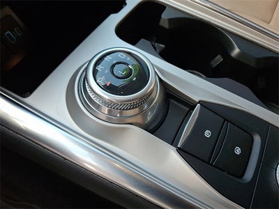 2022 Ford Explorer Limited 4x4 w/310a, Tow Pkg