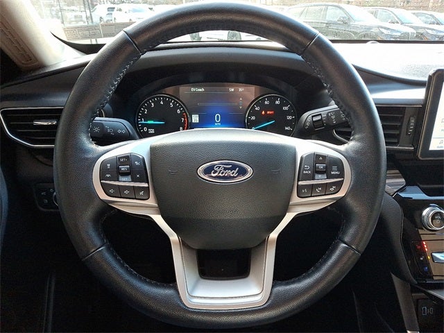 2022 Ford Explorer Limited 4x4 w/310a, Tow Pkg