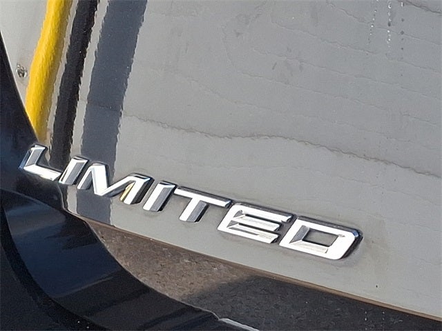 2022 Ford Explorer Limited 4x4 w/310a, Tow Pkg