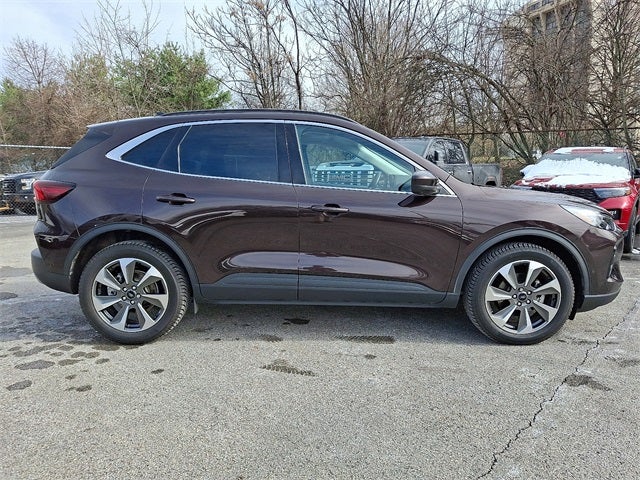 2023 Ford Escape Platinum