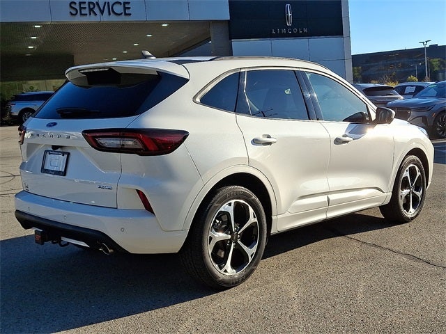 2023 Ford Escape ST-Line Select