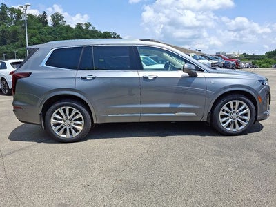 2021 Cadillac XT6 Premium Luxury