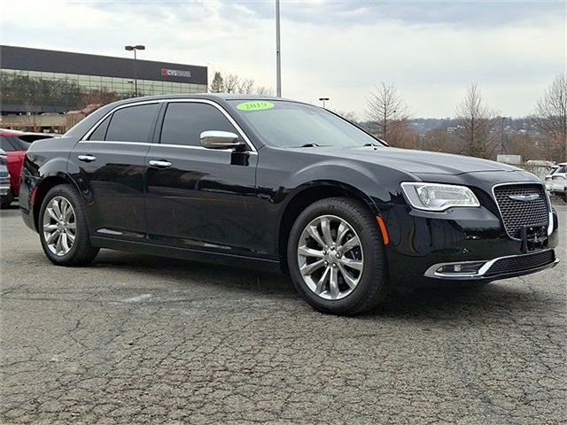2019 Chrysler 300 Limited