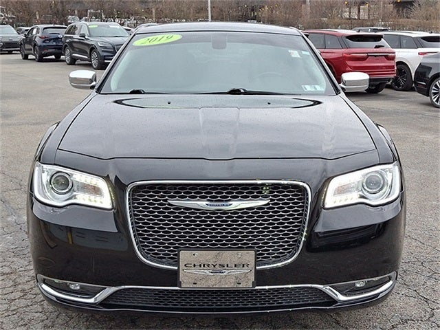 2019 Chrysler 300 Limited