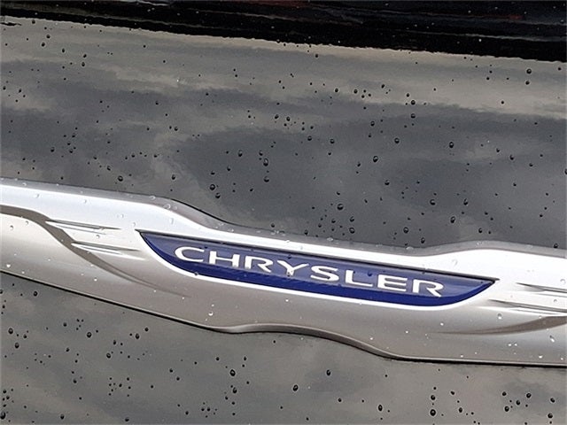 2019 Chrysler 300 Limited