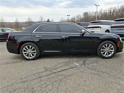 2019 Chrysler 300 Limited