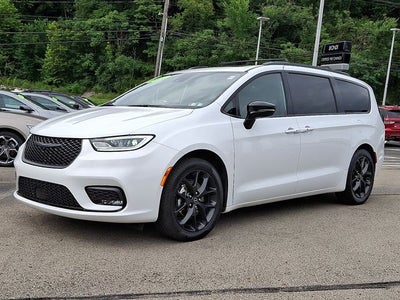 2026 Chrysler Pacifica Limited