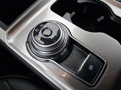 2024 Ford Edge SEL AWD w/201a