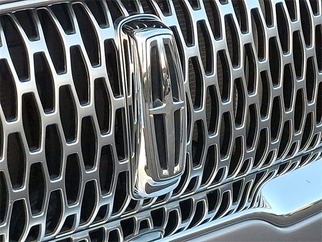 2023 Lincoln Nautilus Standard AWD w/Premium Package