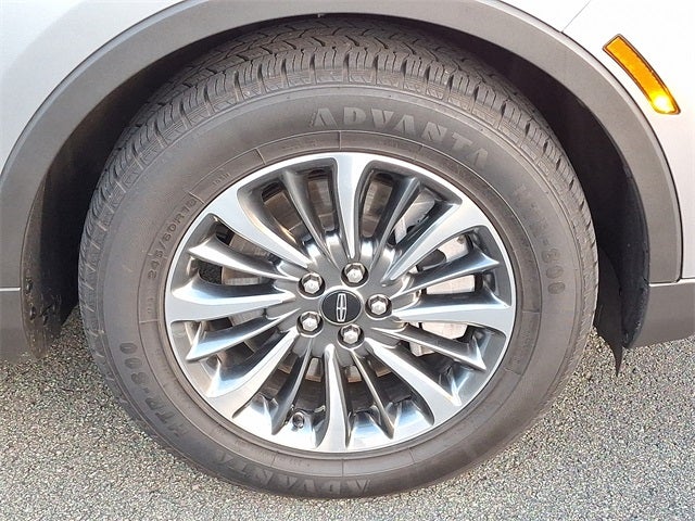 2023 Lincoln Nautilus Standard AWD w/Premium Package