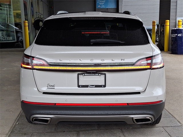 2022 Lincoln Nautilus Reserve AWD