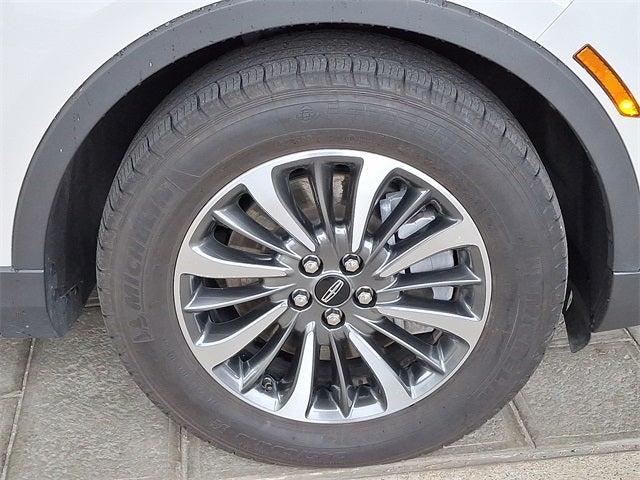 2022 Lincoln Nautilus Reserve AWD