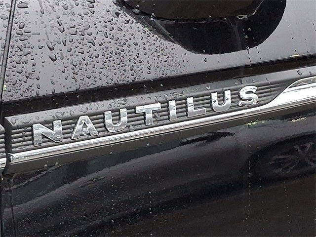 2023 Lincoln Nautilus Reserve AWD w/201a