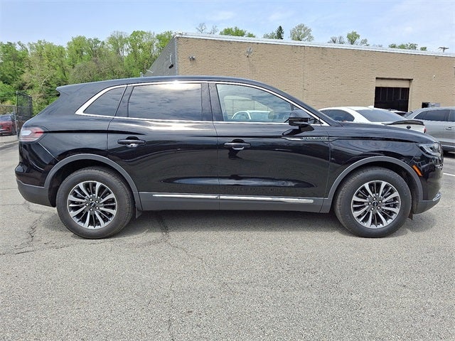 2023 Lincoln Nautilus Reserve AWD