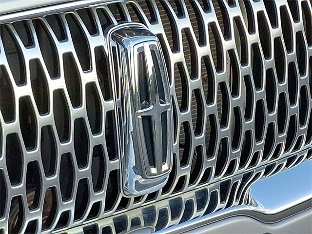 2022 Lincoln Nautilus Reserve AWD