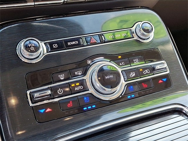 2022 Lincoln Nautilus Reserve AWD w/201a