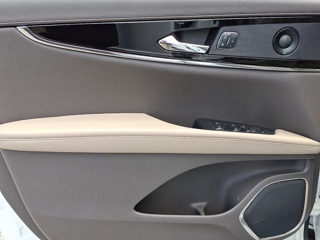 2021 Lincoln Nautilus Reserve AWD w/201a
