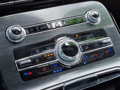 2021 Lincoln Nautilus Reserve AWD w/201a