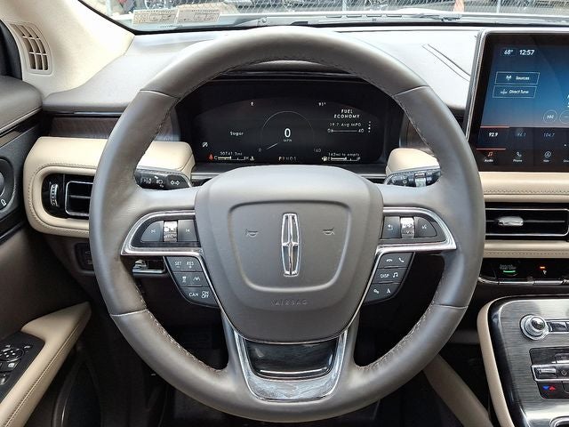 2021 Lincoln Nautilus Reserve AWD w/201a