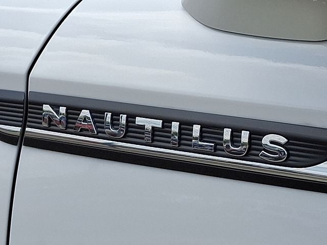 2021 Lincoln Nautilus Reserve AWD w/201a
